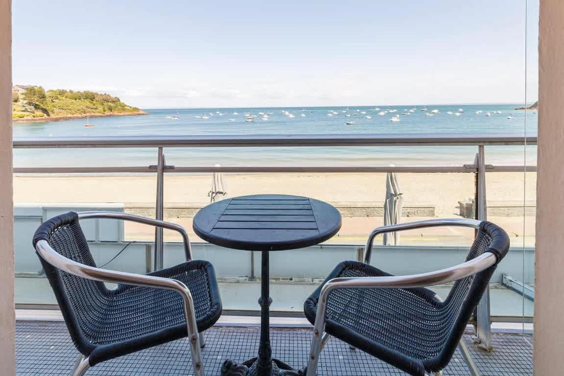 Les Pieds Dans L'Eau - Appartment 2 - Vue Mer Cancale Kültér fotó